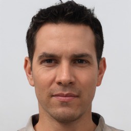 Lucas Bernard
